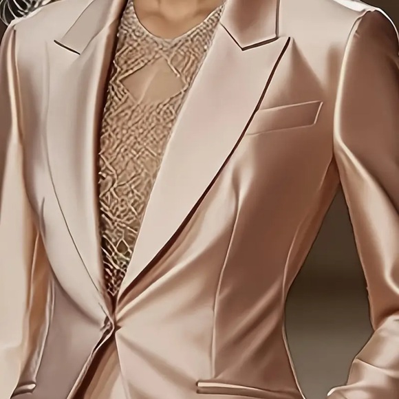 Women's Gold Two-Piece Suit - Picture 4 of 13